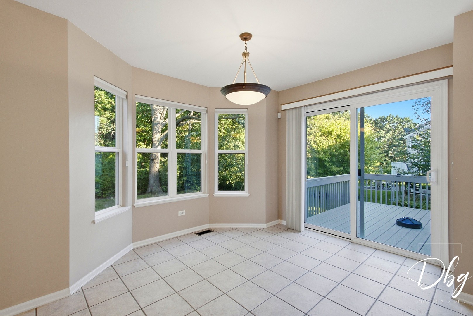 526 Middlebury Drive Property Photo 21