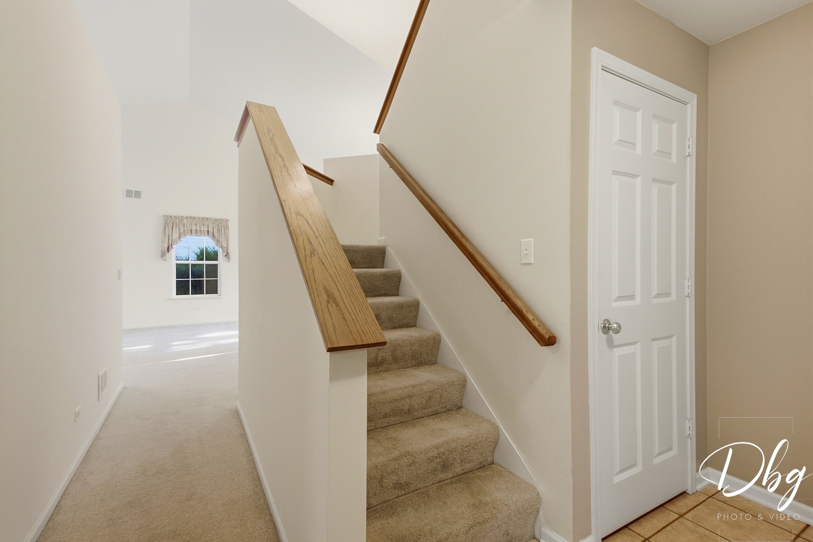 526 Middlebury Drive Property Photo 35