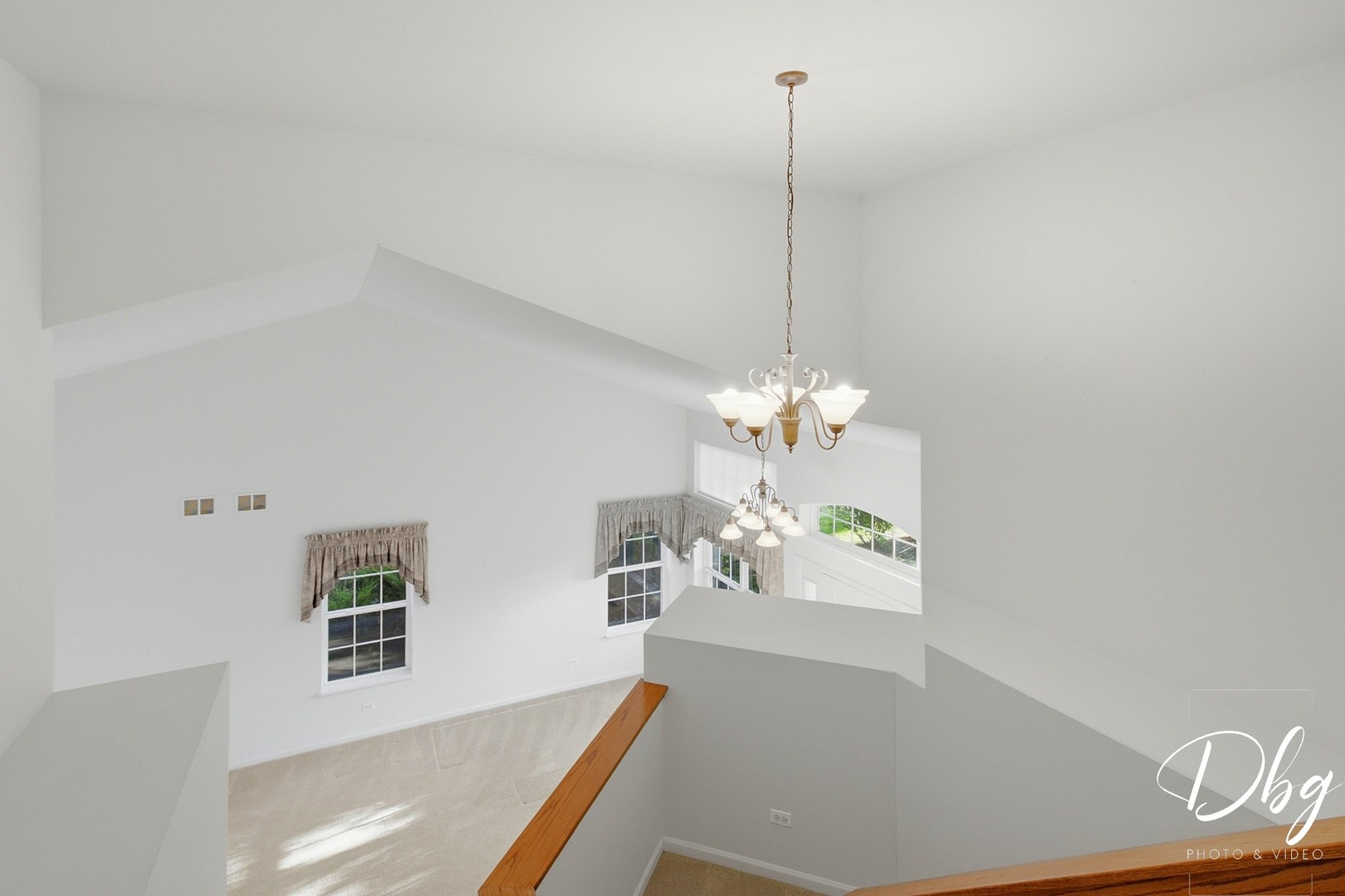 526 Middlebury Drive Property Photo 49