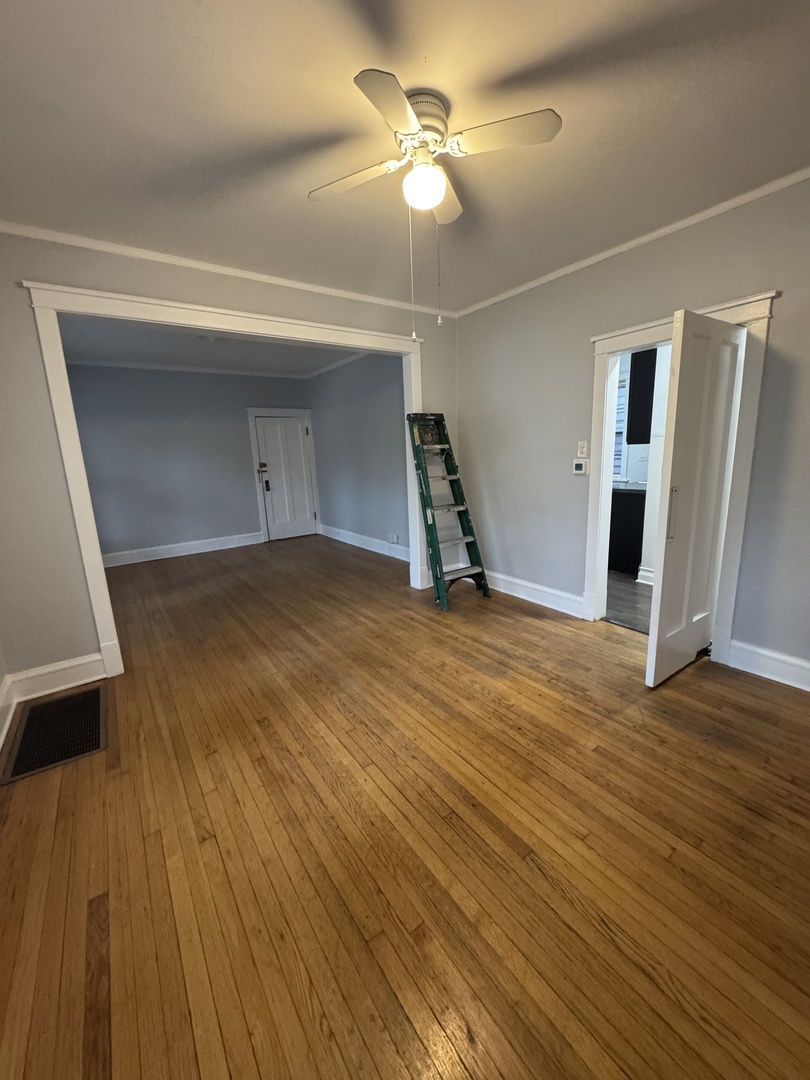 3008 W Cullom Avenue 1e Property Photo 11