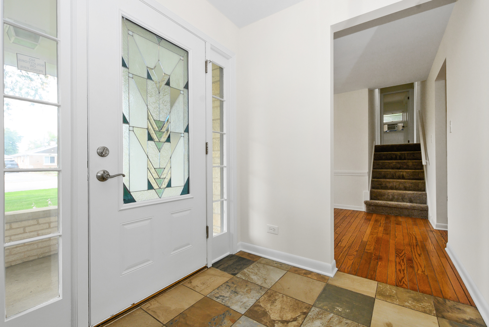 4915 Spring Road Property Photo 3