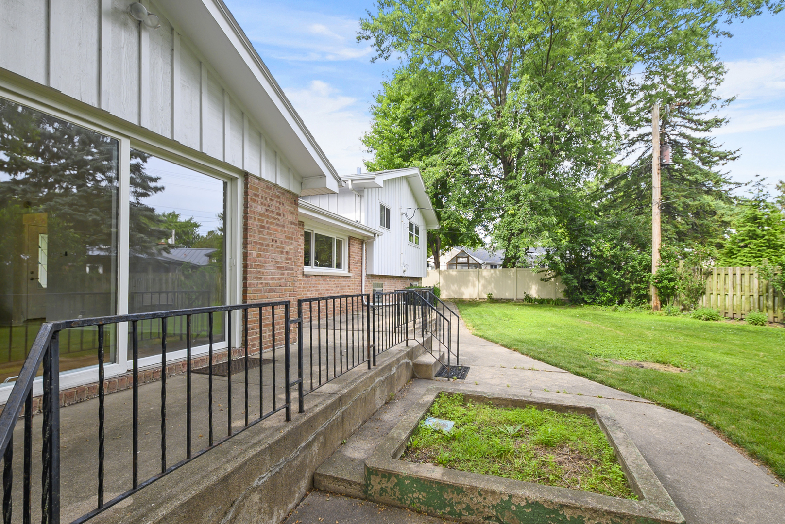 4915 Spring Road Property Photo 19