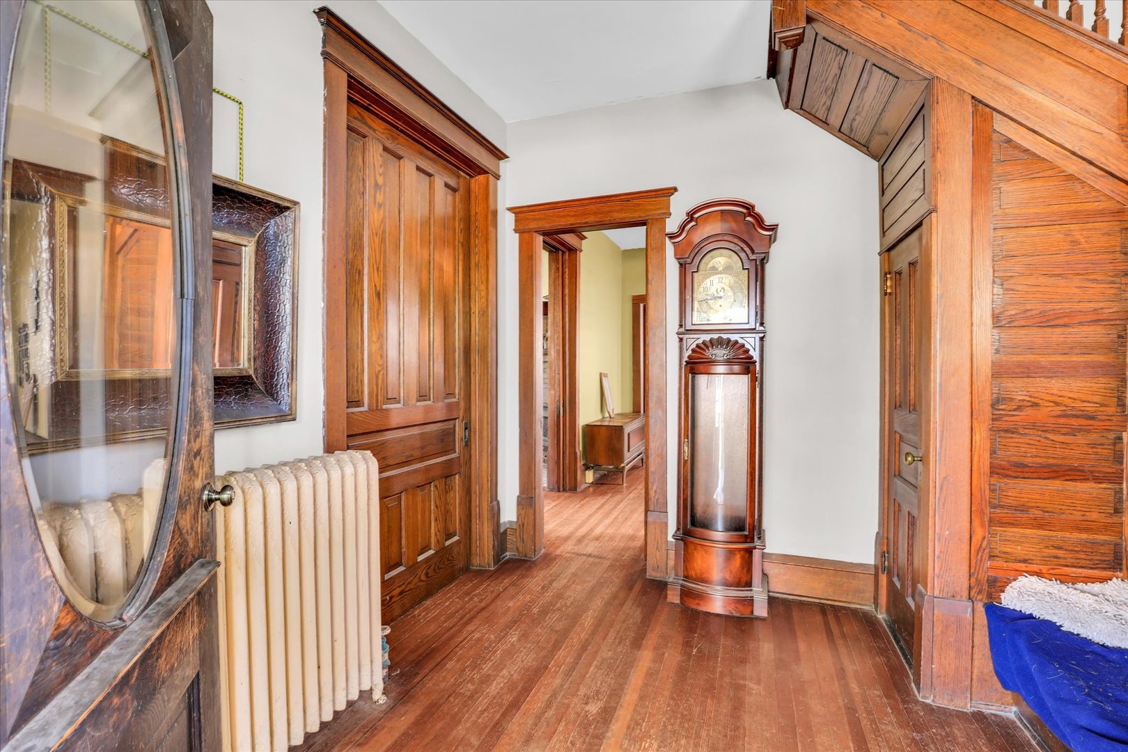 213 N Hunt Street Property Photo 7