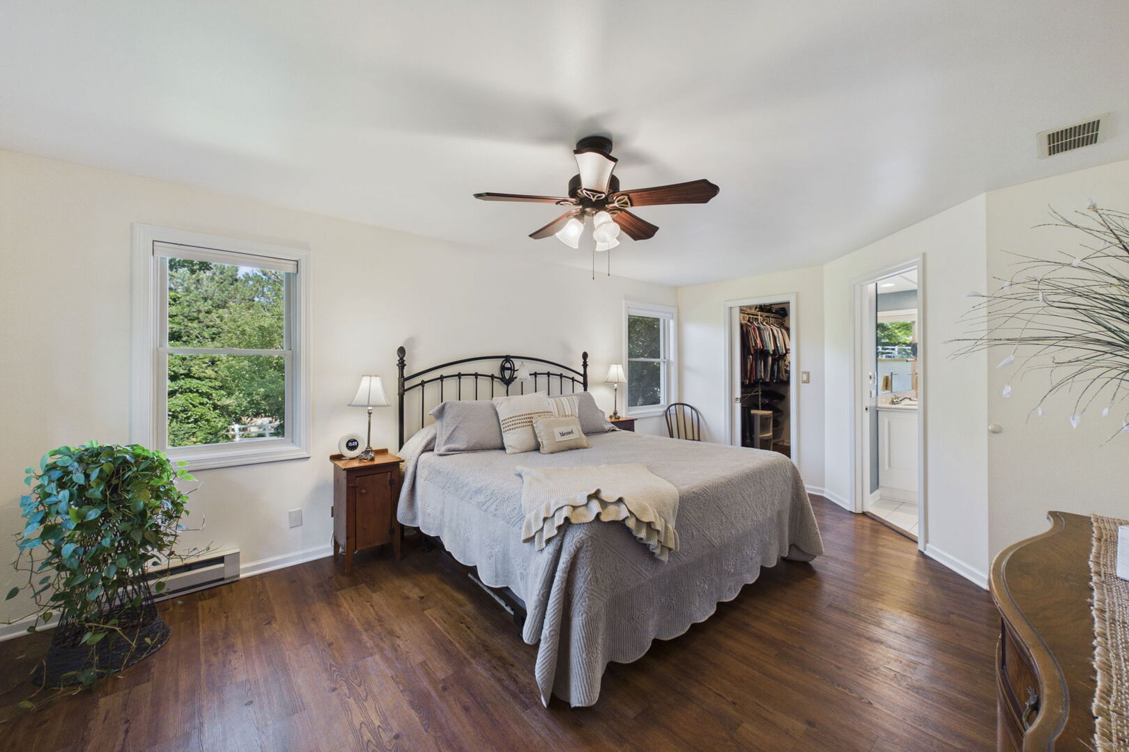 24740 W Miller Road Property Photo 16