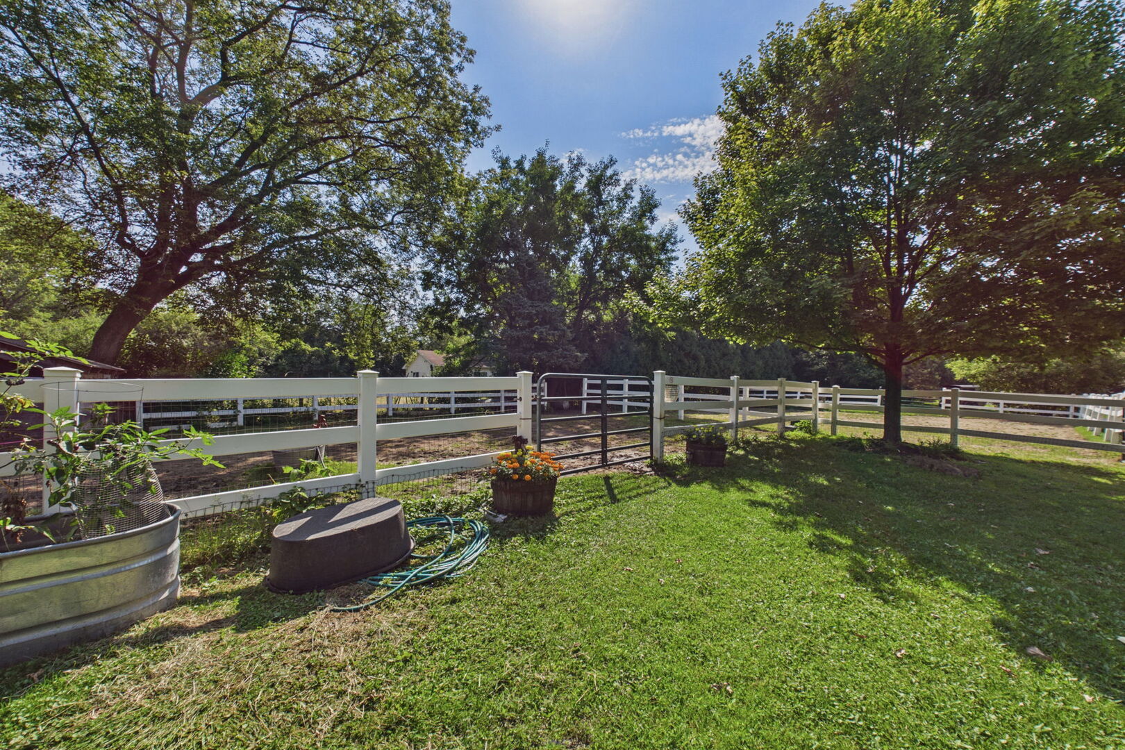 24740 W Miller Road Property Photo 31