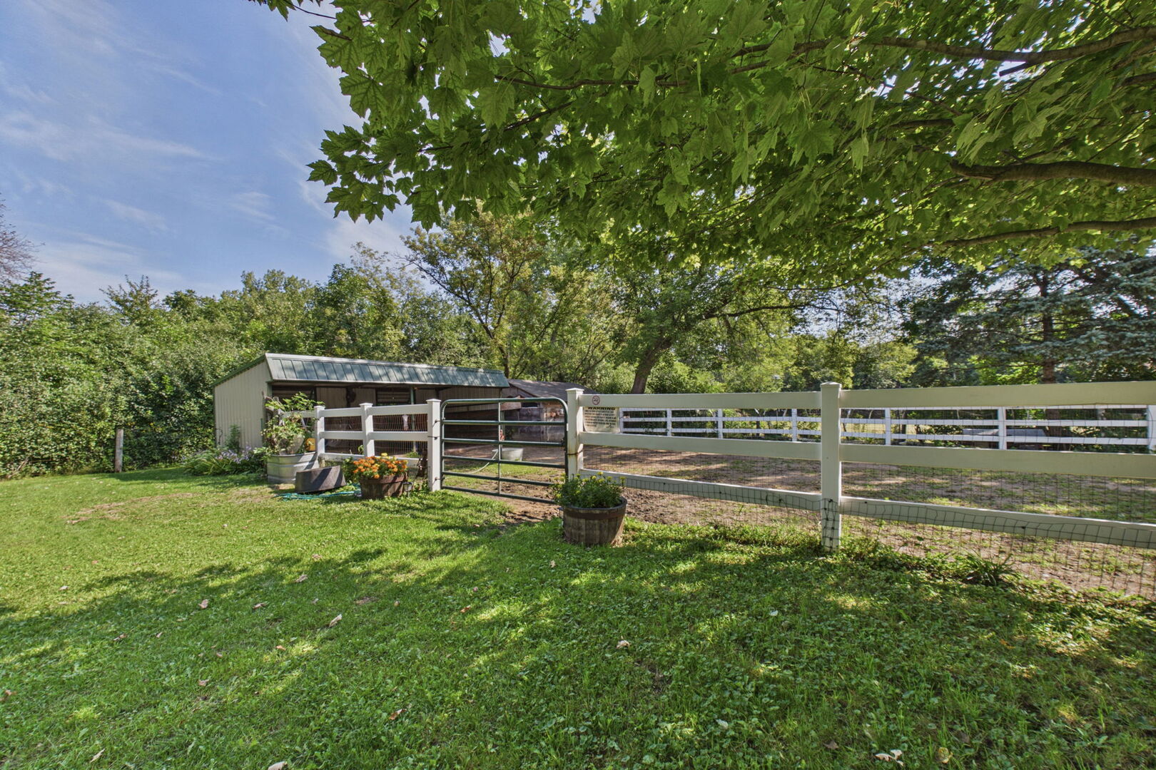 24740 W Miller Road Property Photo 33