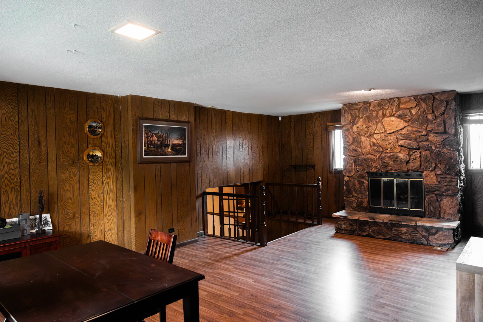 400 S Mount Prospect Road Property Photo 8