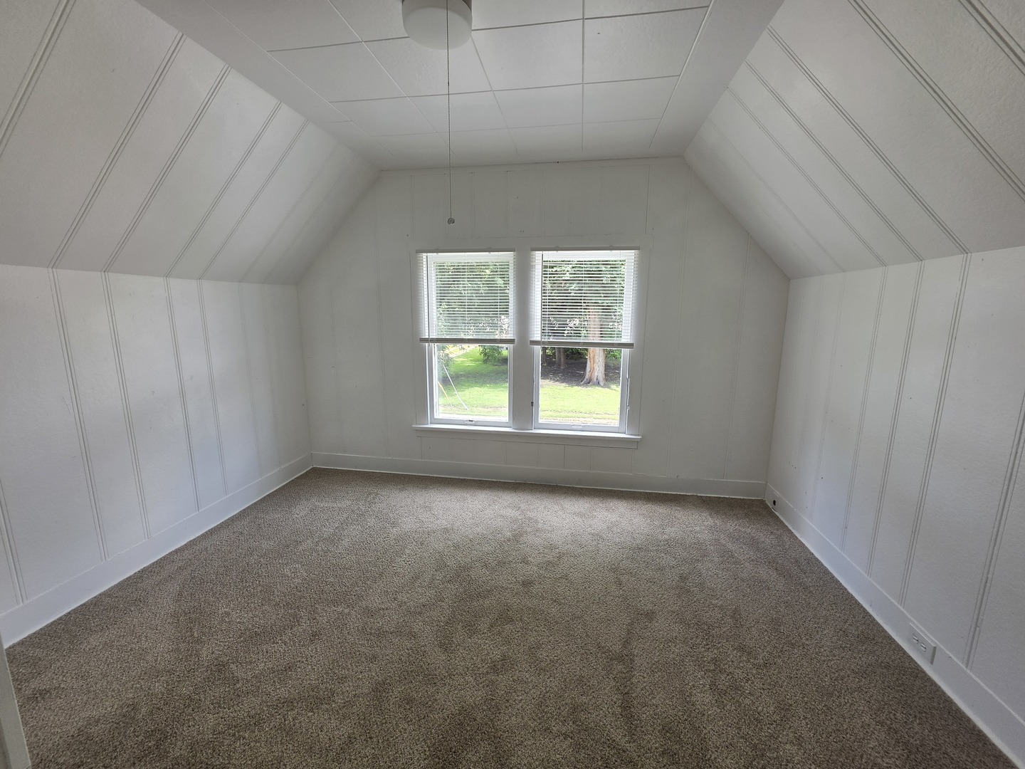 907 Retz Drive Property Photo 9