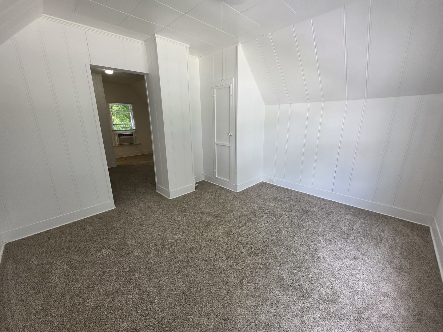 907 Retz Drive Property Photo 10