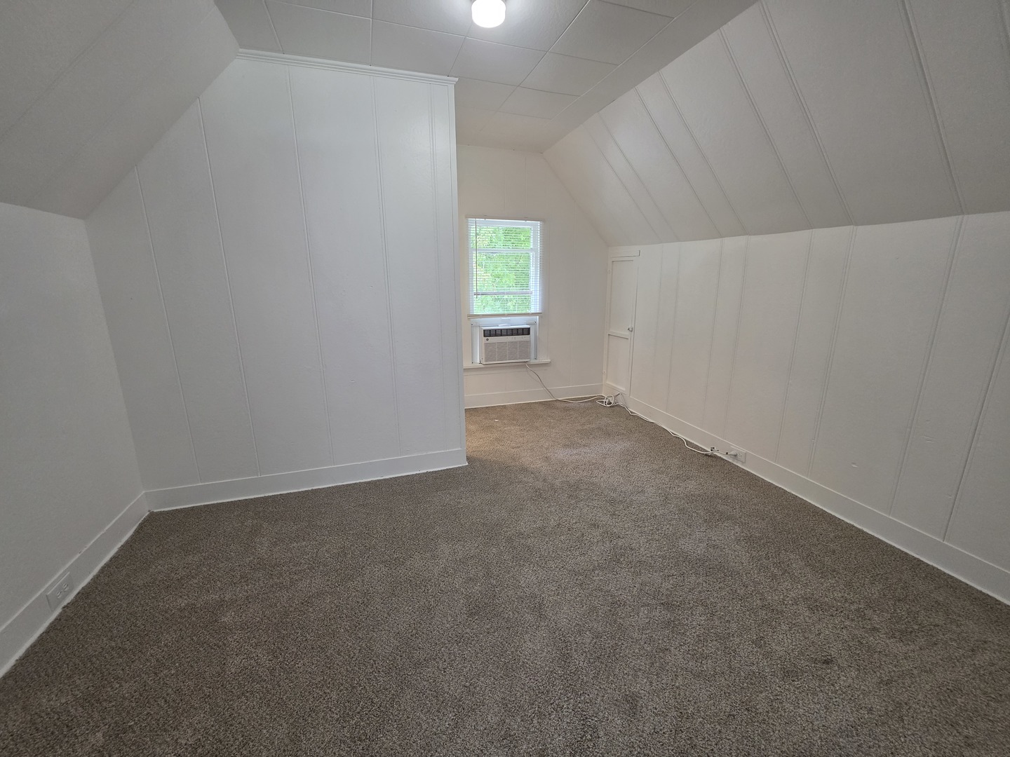 907 Retz Drive Property Photo 11