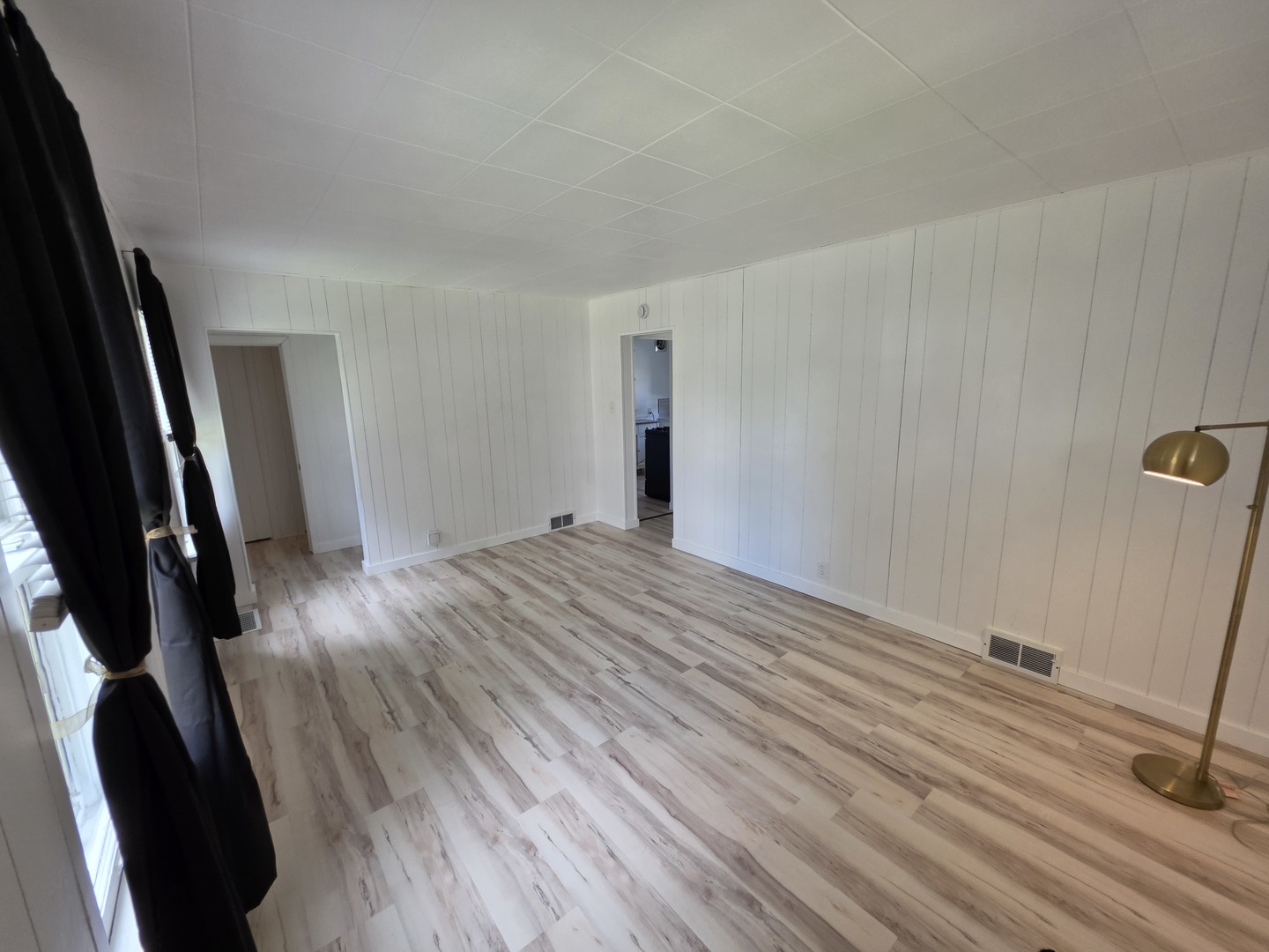 907 Retz Drive Property Photo 17
