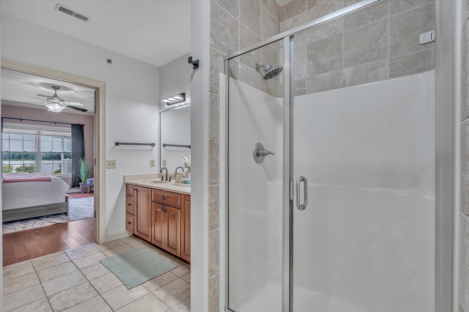 4412 River Drive 402 Property Photo 27