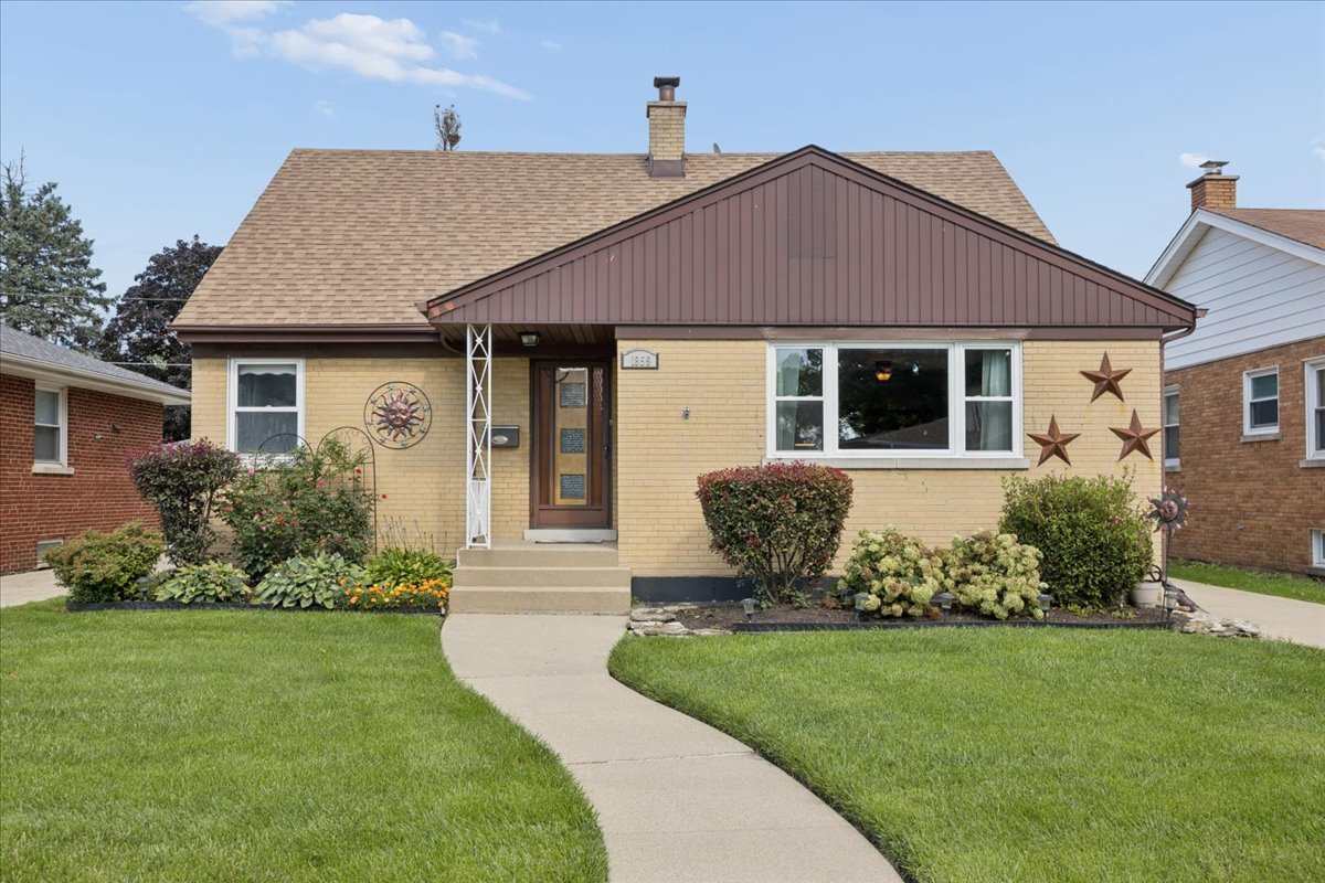 1859 Downing Avenue Property Photo 1