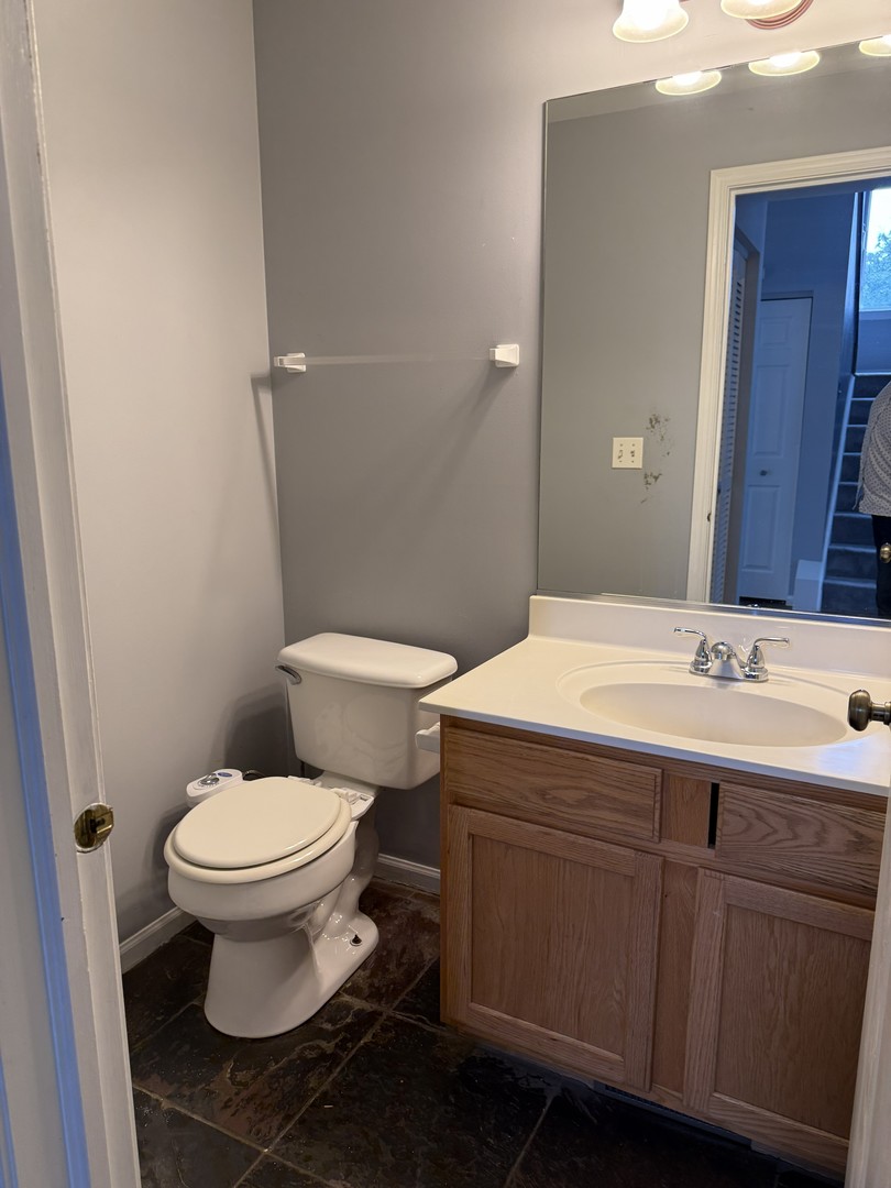384 Reston Circle Property Photo 9