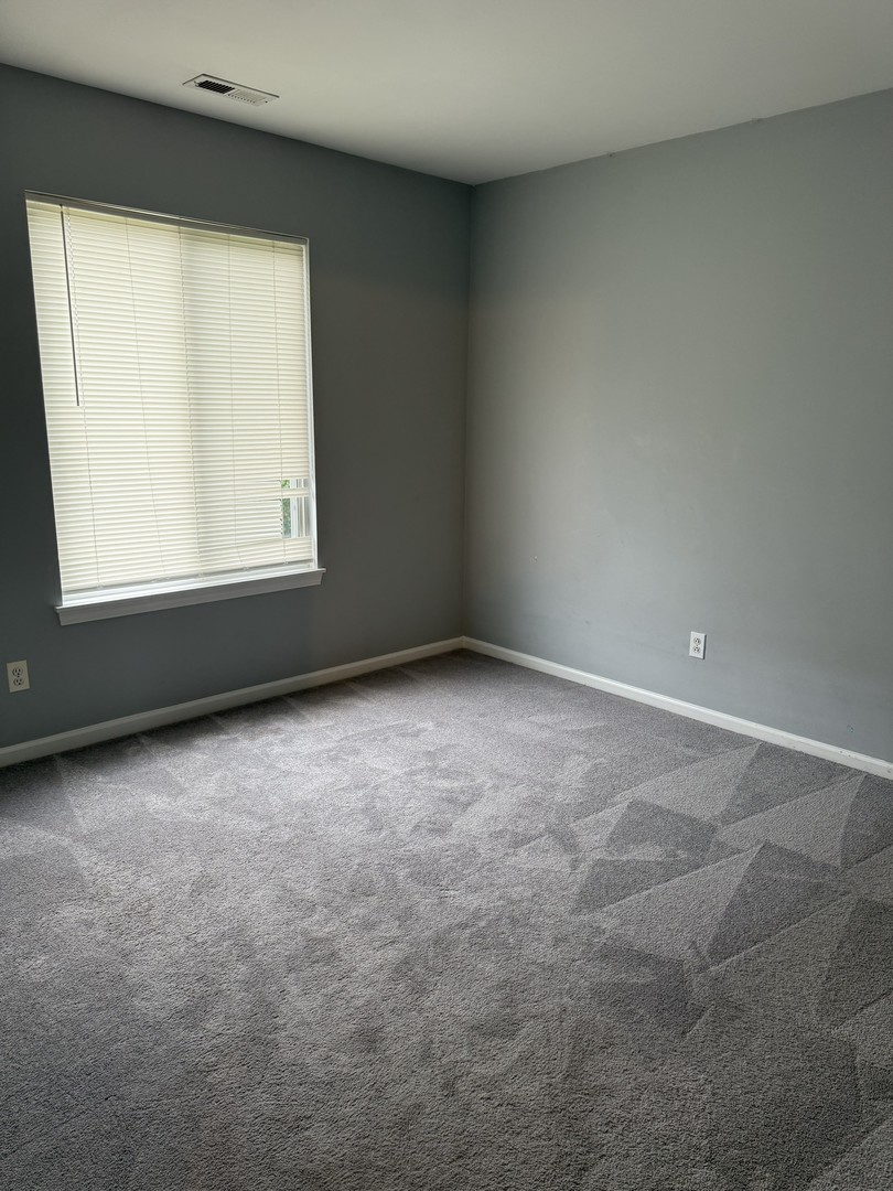 384 Reston Circle Property Photo 18