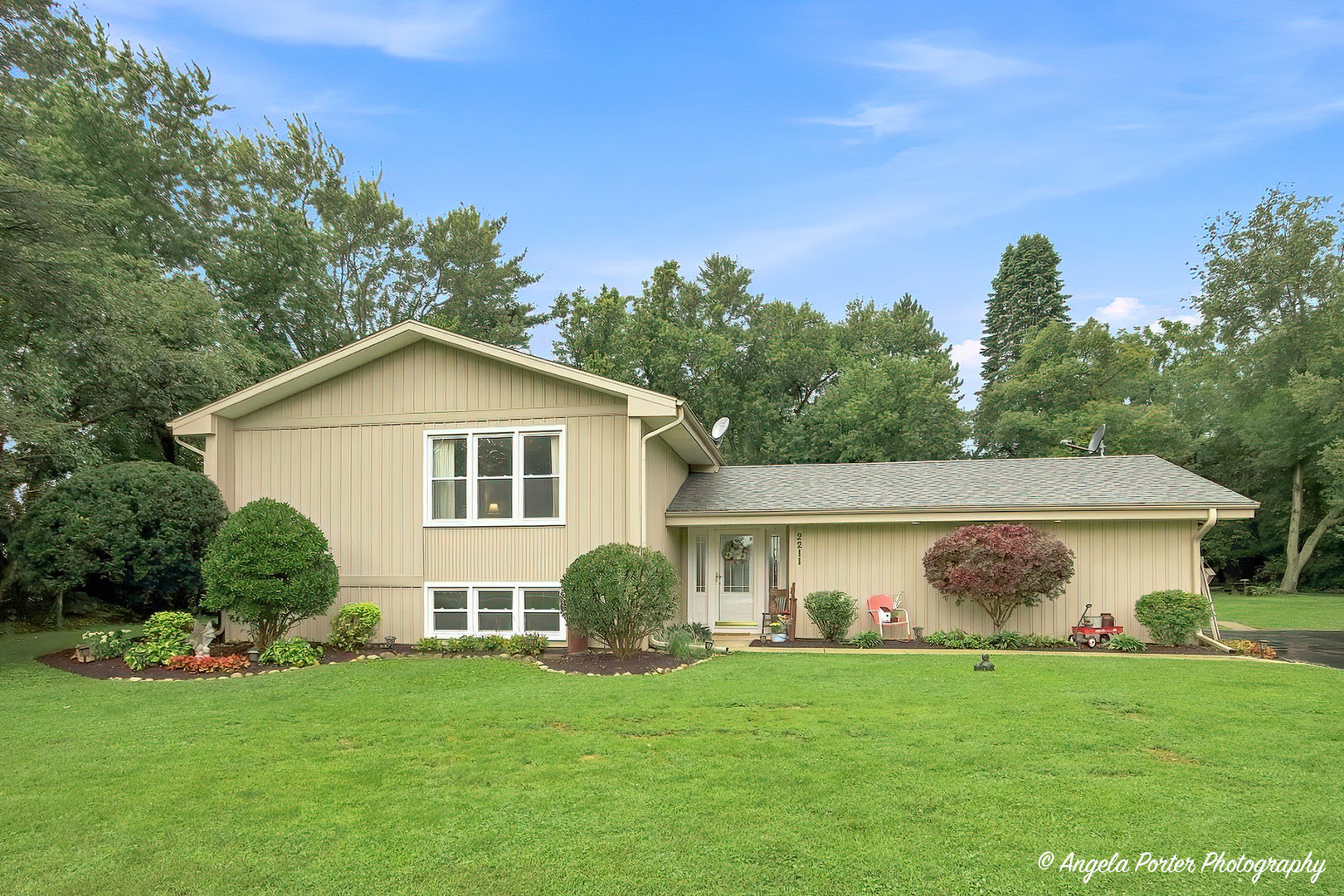 2211 Lamb Road Property Photo 1