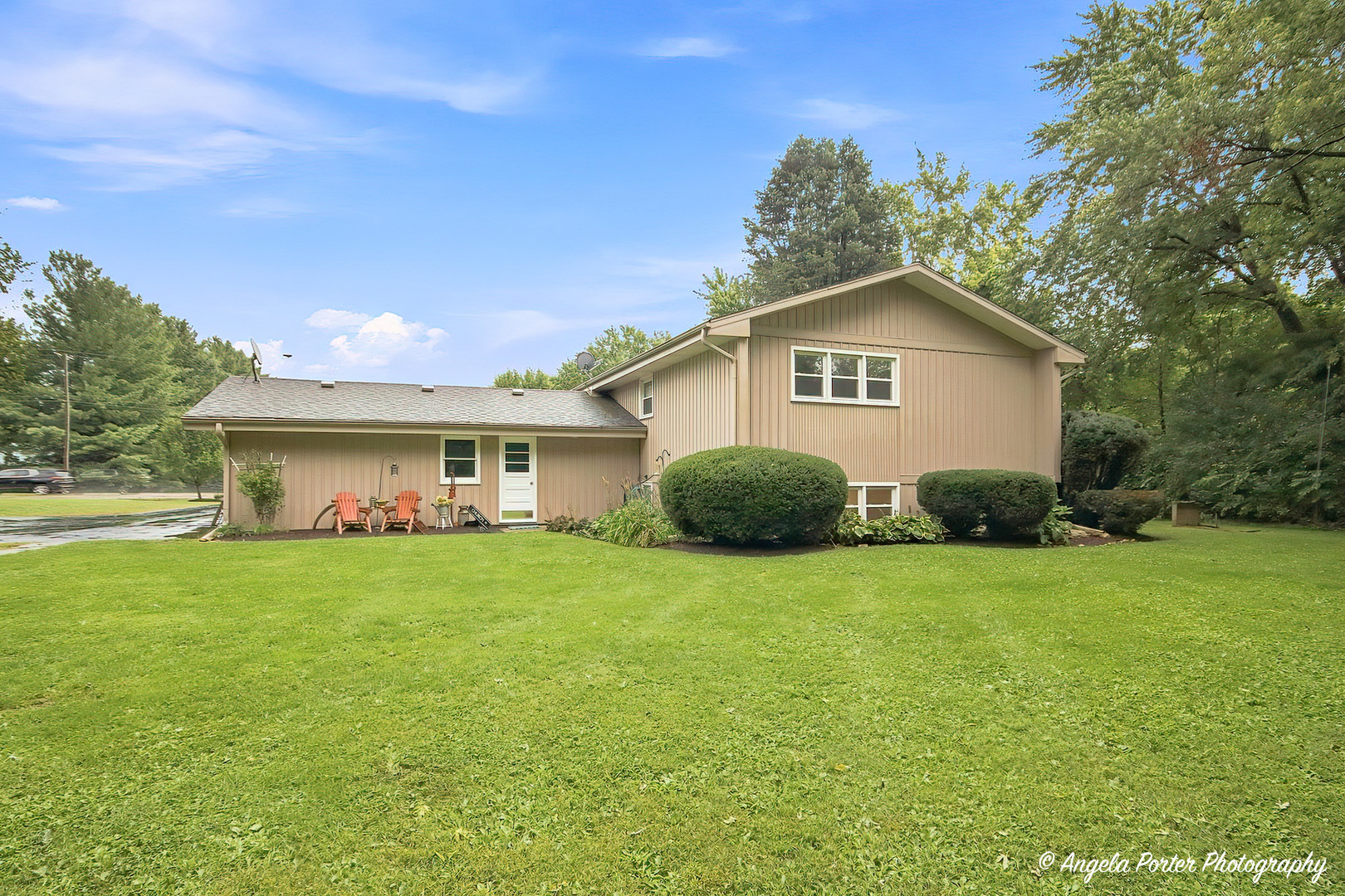 2211 Lamb Road Property Photo 3