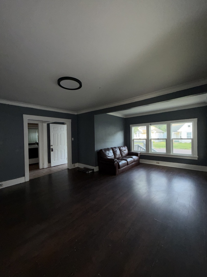 905 E Virginia Avenue Property Photo 5