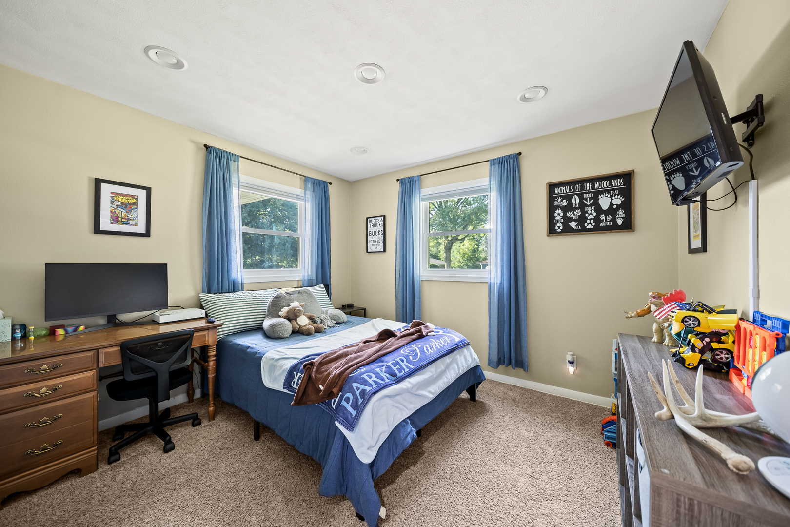 105 N Park Avenue Property Photo 22