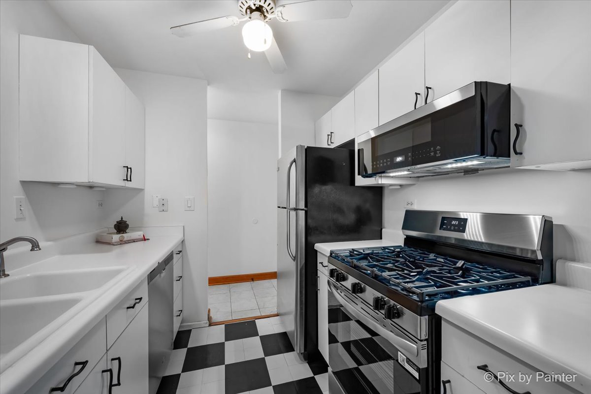 1912 Prairie Square 303a Property Photo 5