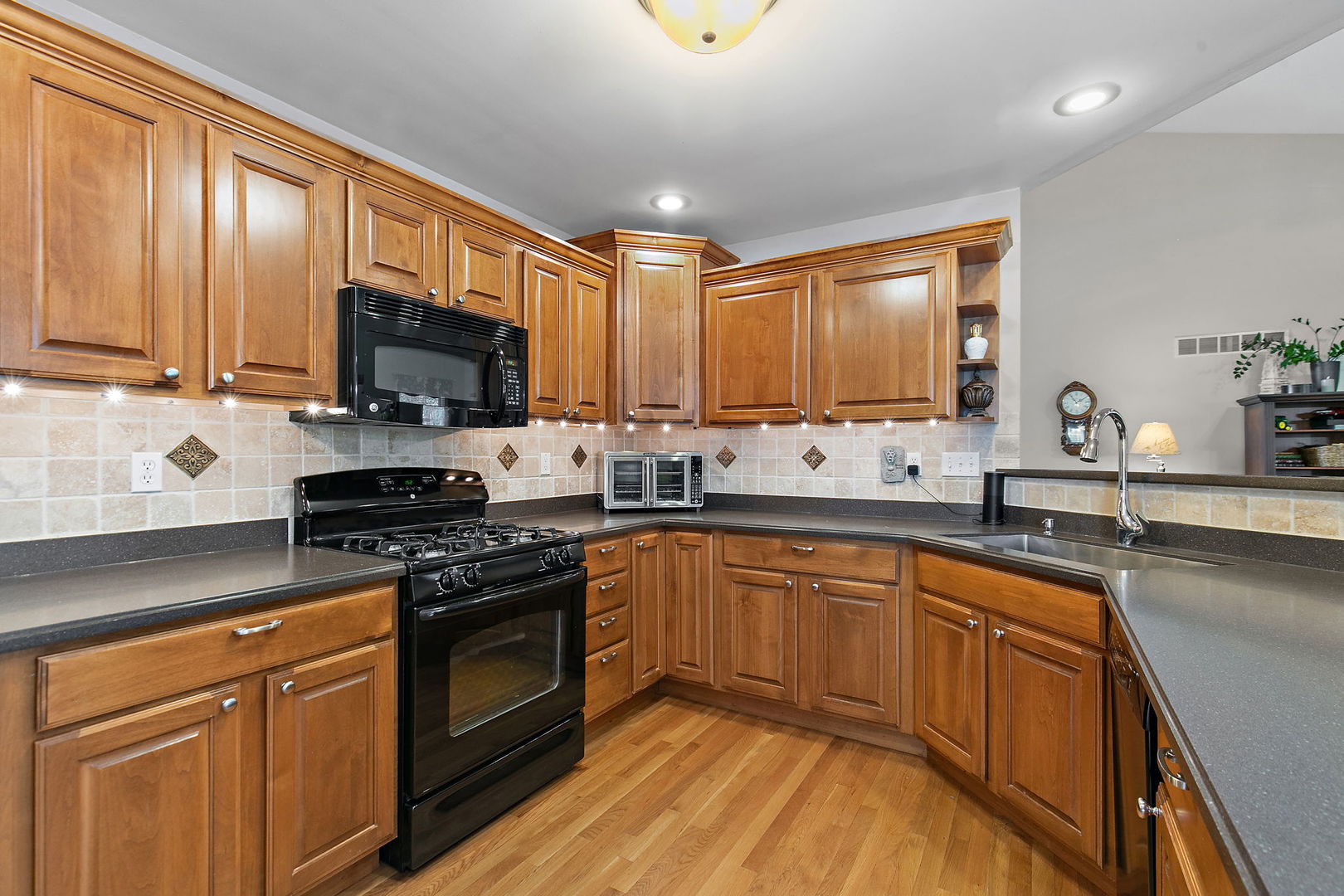 1426 Beach Lane Property Photo 10