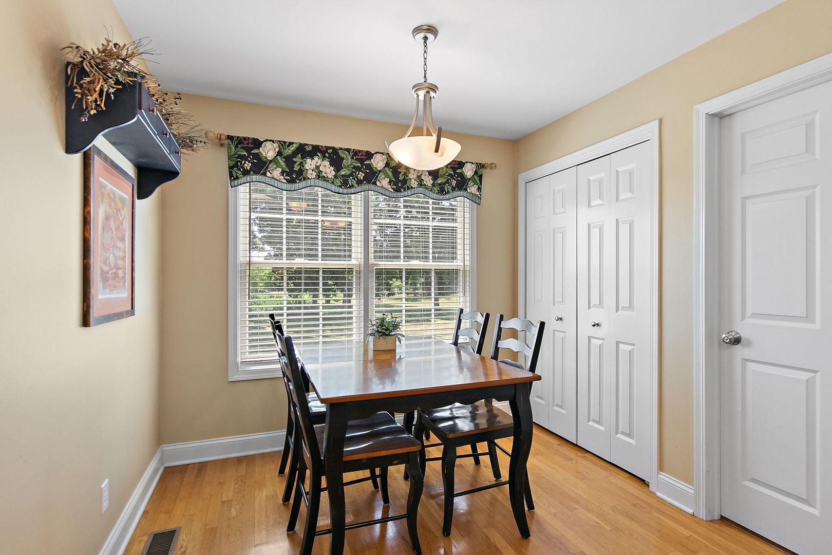 1426 Beach Lane Property Photo 12