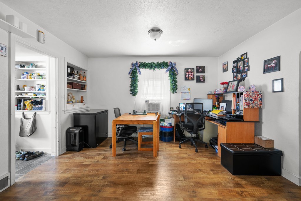 520 9th Avenue Property Photo 8