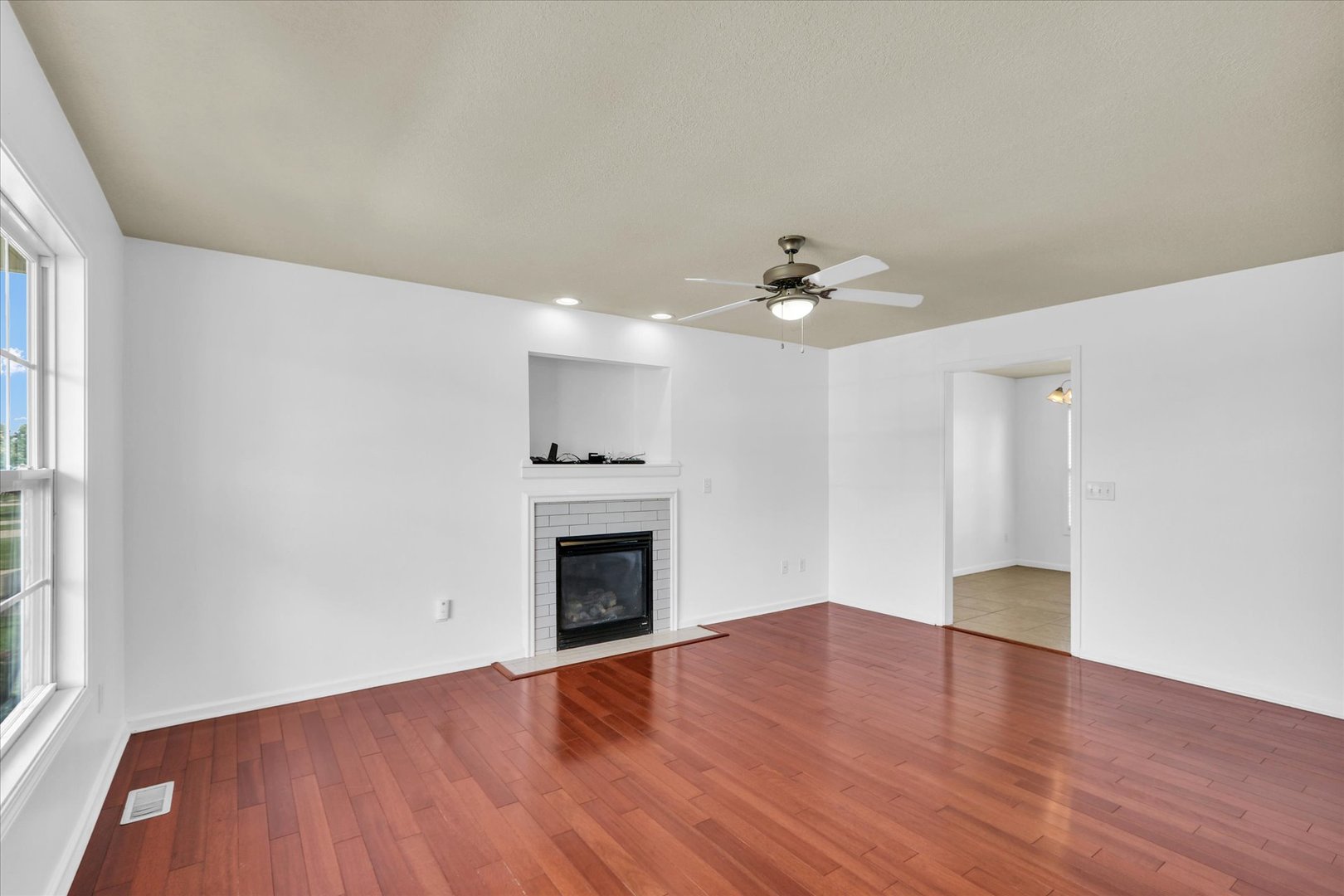 4103 Pebblebrook Lane Property Photo 8