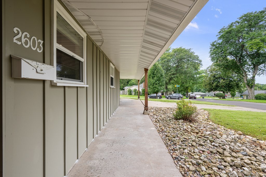 2603 Harmony Drive Property Photo 4