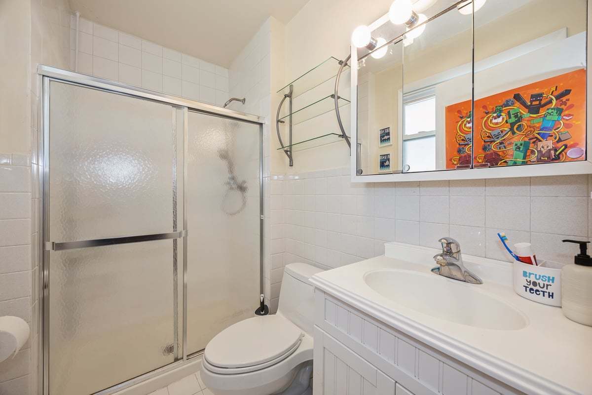 7624 Kilbourn Avenue Property Photo 16