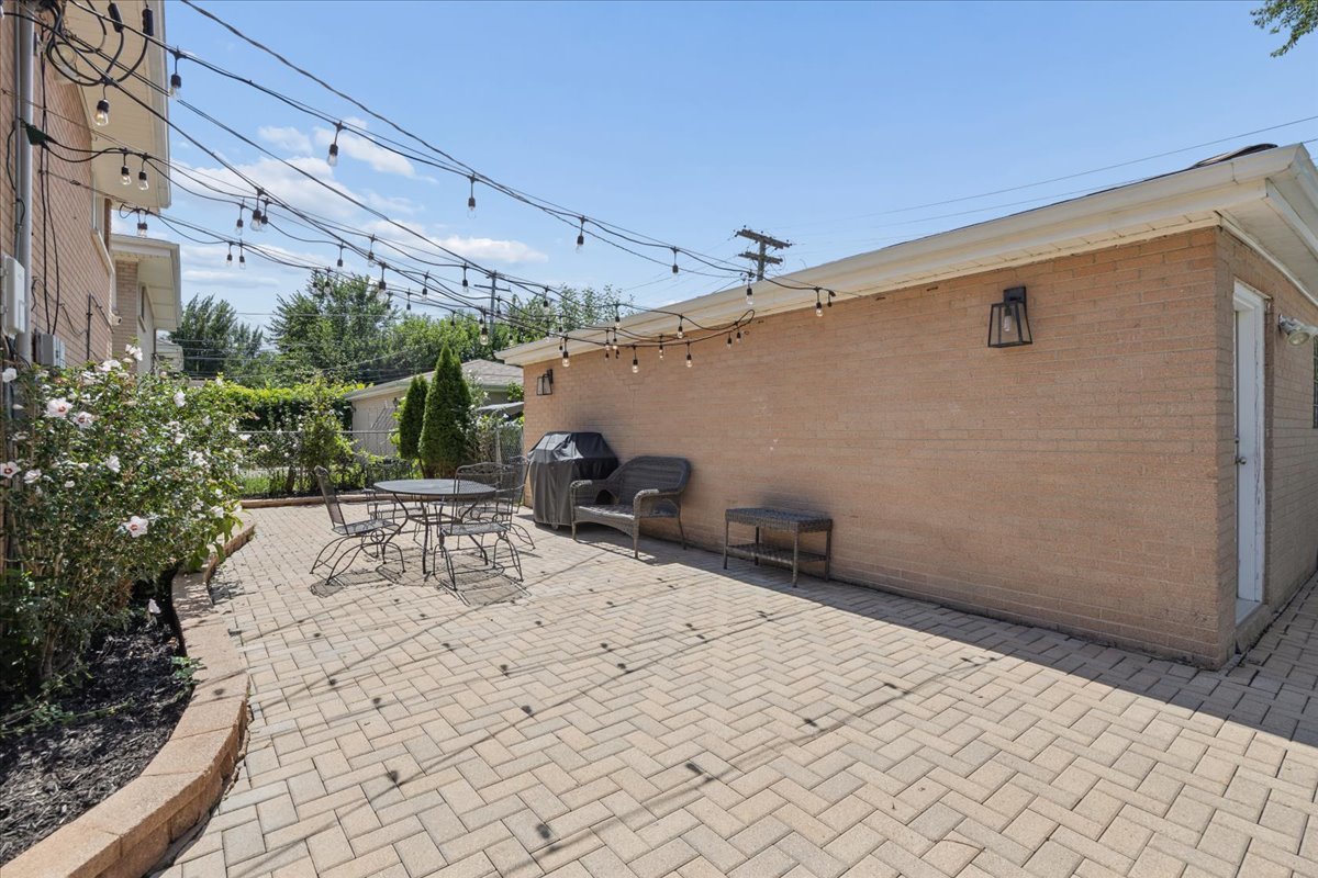 7624 Kilbourn Avenue Property Photo 26