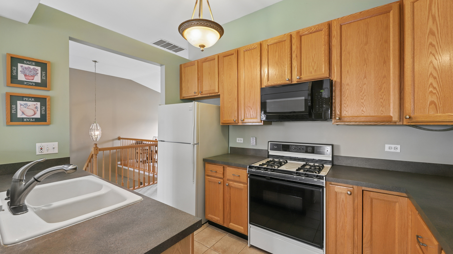 628 King Court 628 Property Photo 8