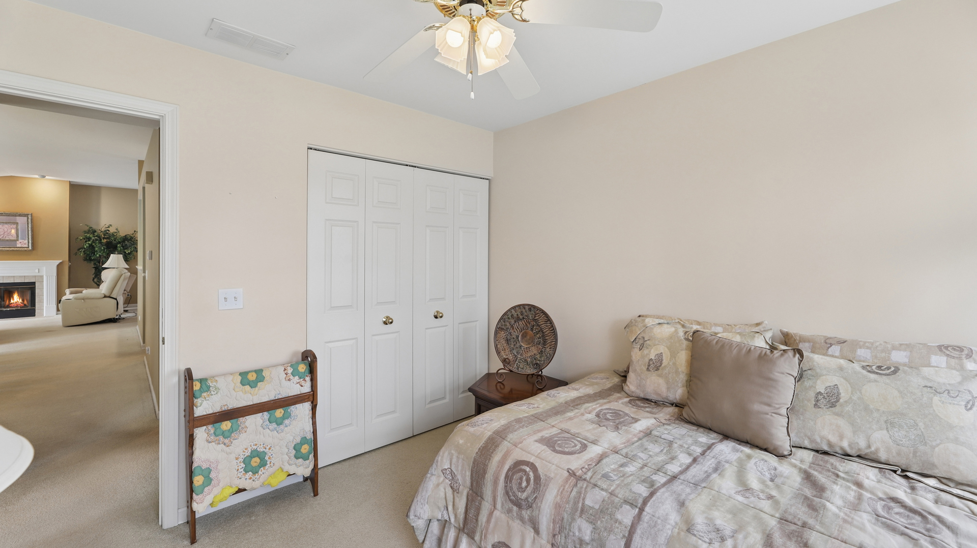 628 King Court 628 Property Photo 15