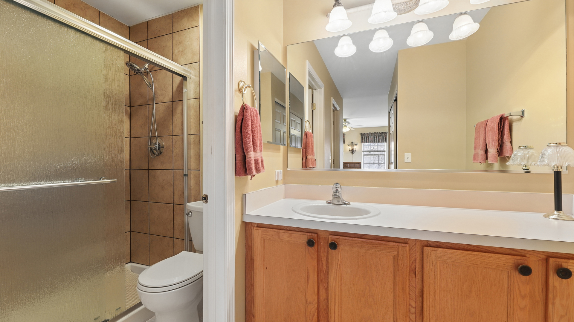 628 King Court 628 Property Photo 18
