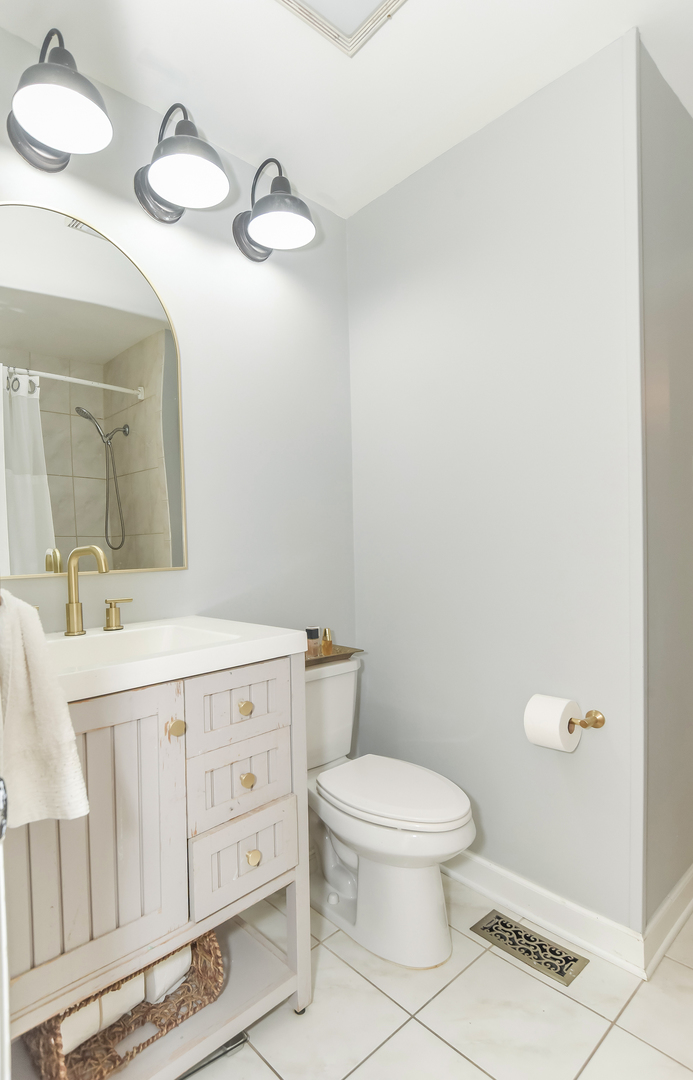 8 Westwood Drive Property Photo 15