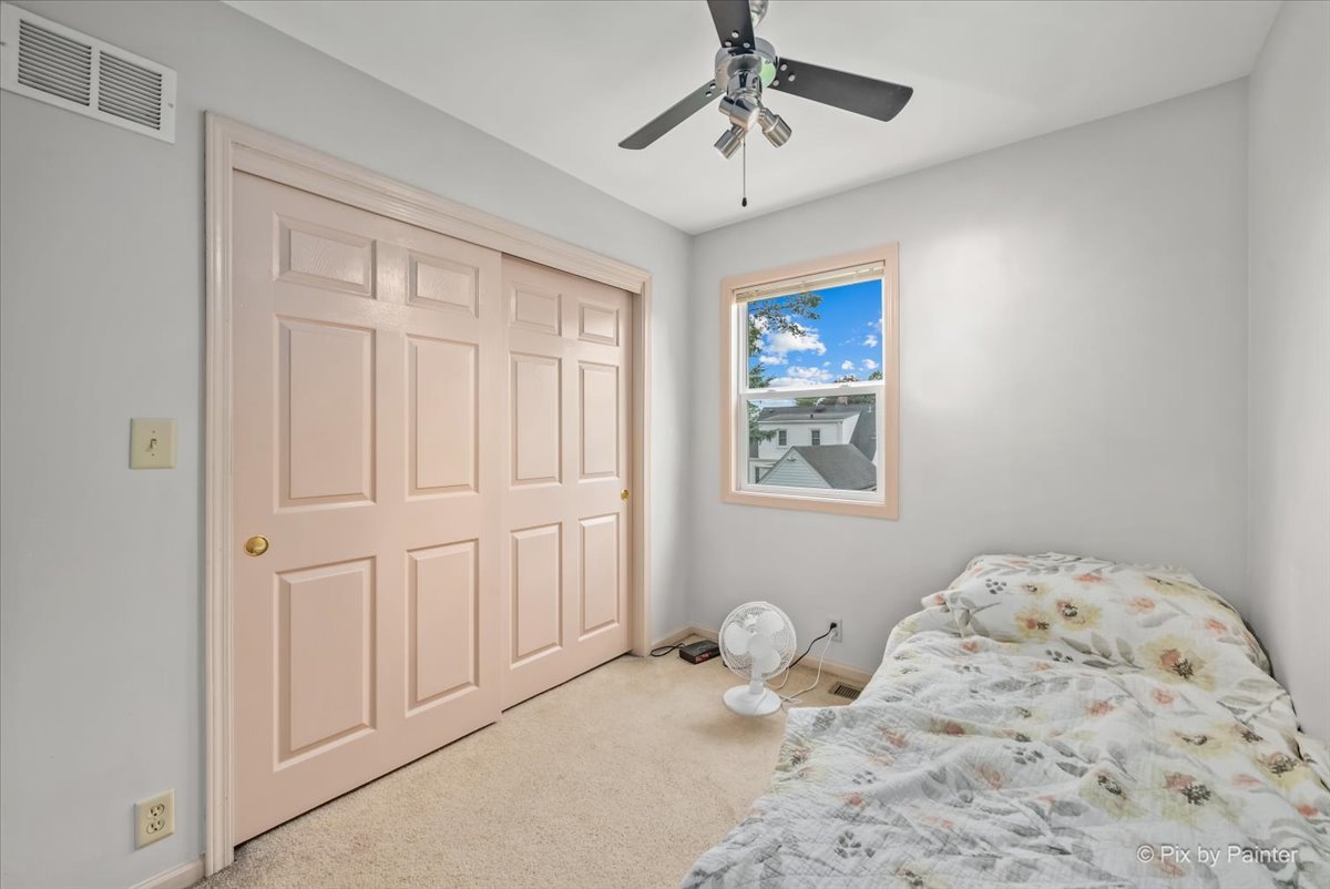 122 S Edison Avenue Property Photo 16