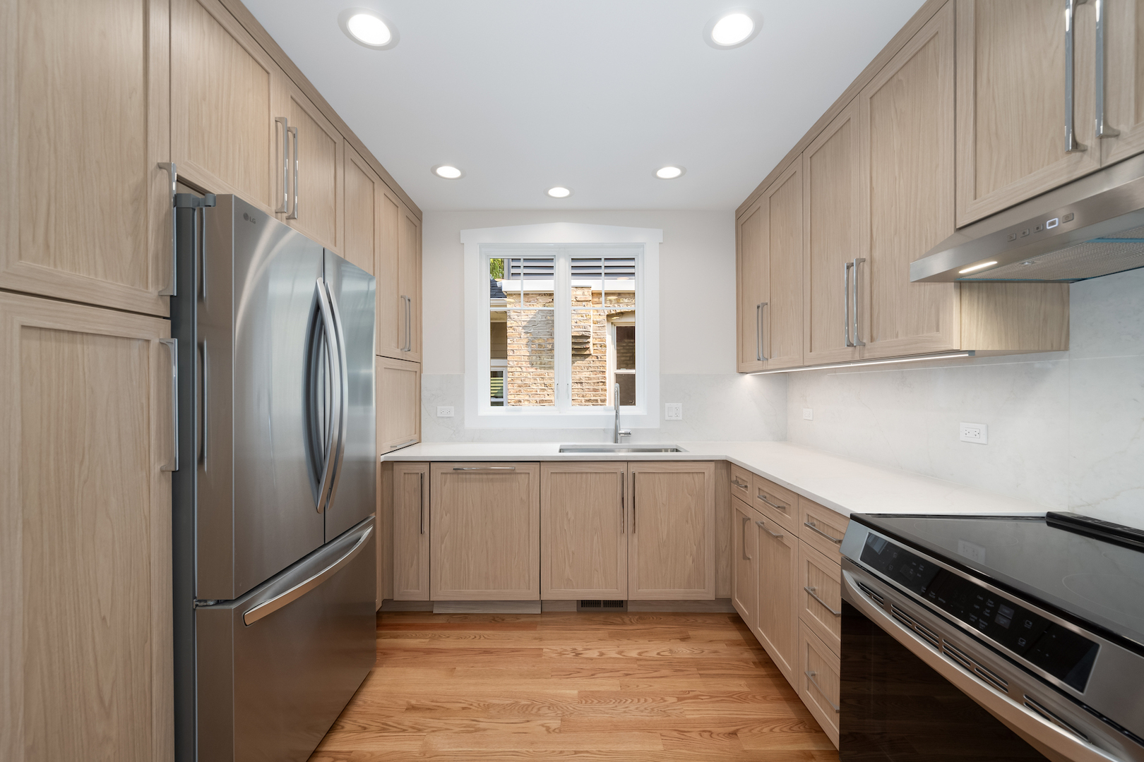5310 N Spaulding Avenue Property Photo 13