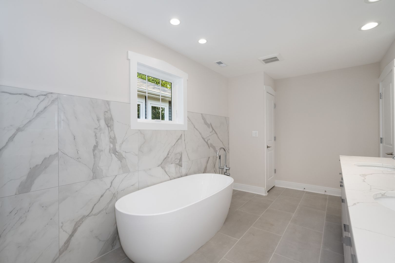 5310 N Spaulding Avenue Property Photo 19