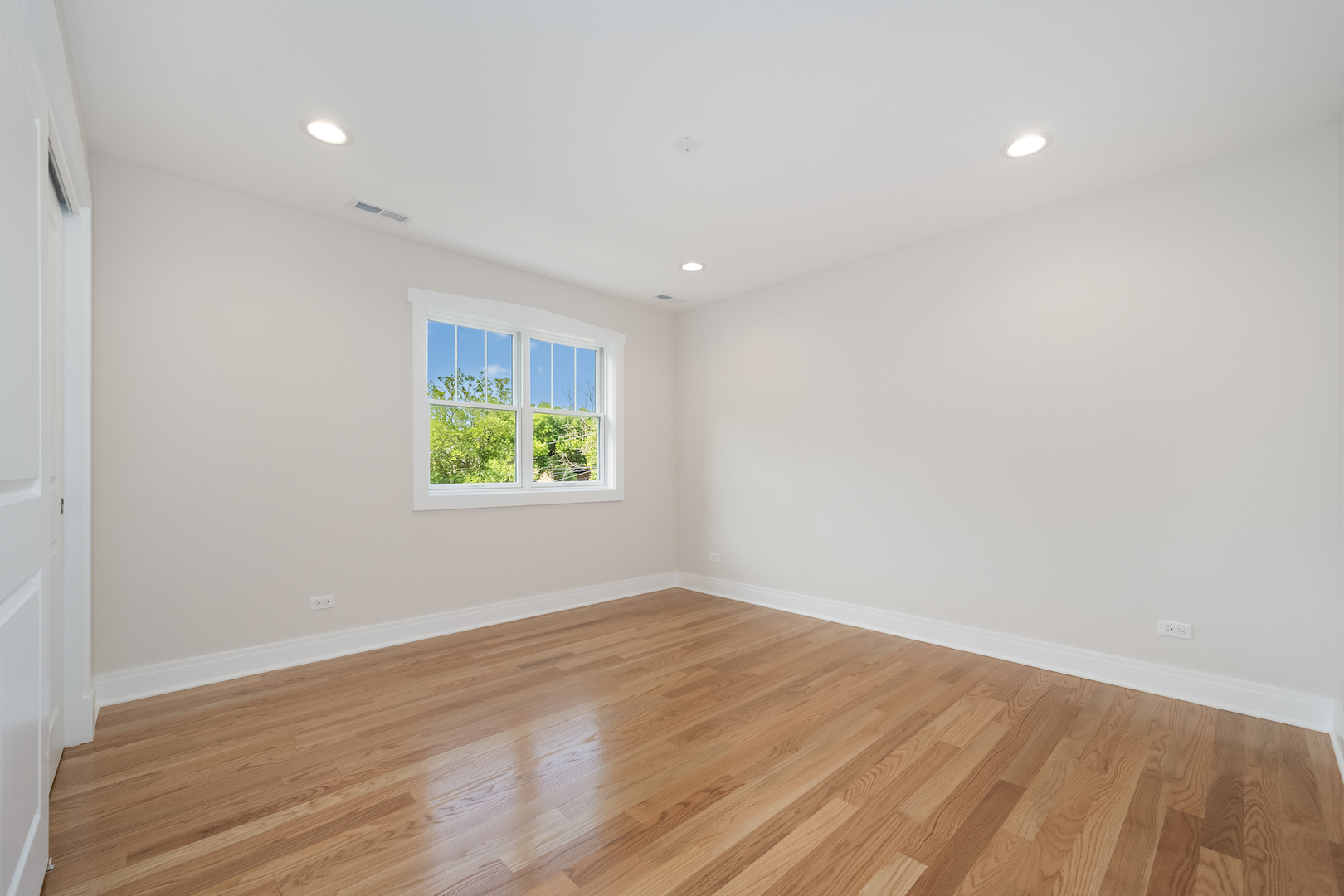 5310 N Spaulding Avenue Property Photo 20