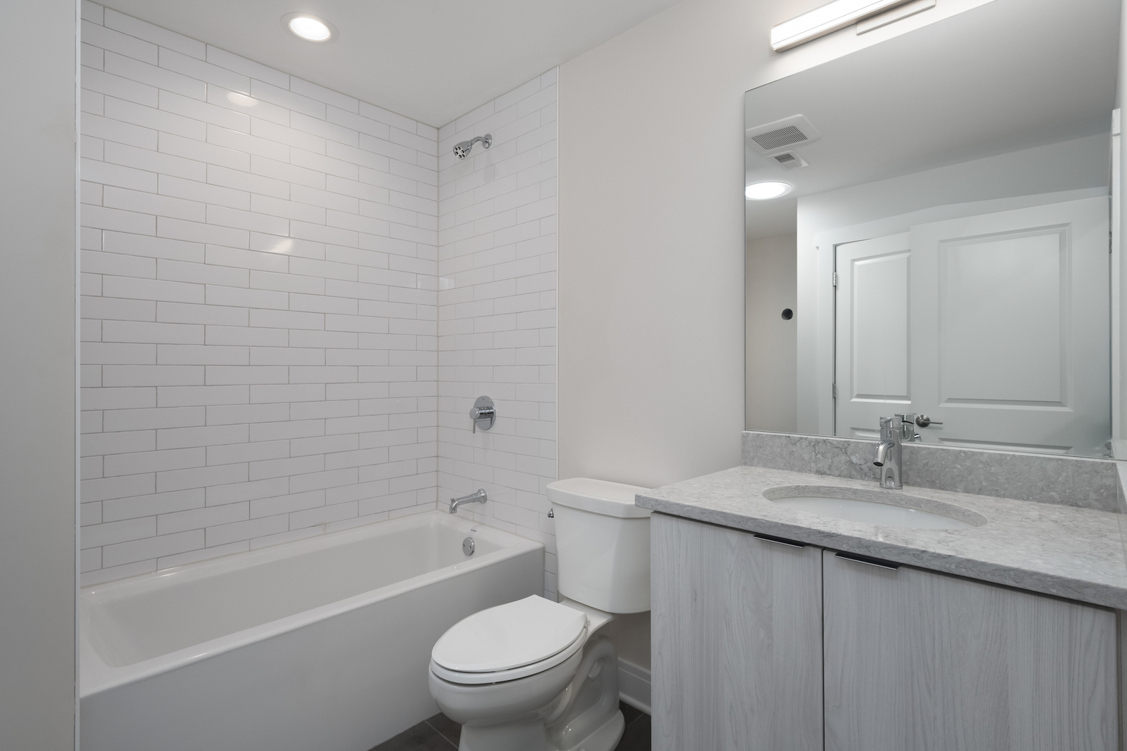 5310 N Spaulding Avenue Property Photo 21