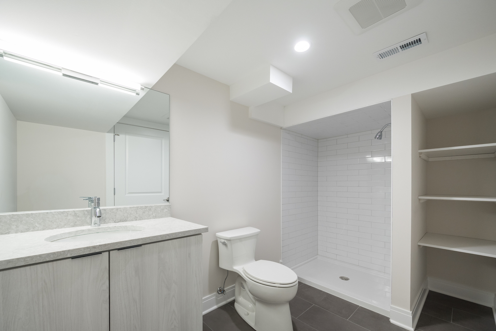5310 N Spaulding Avenue Property Photo 26