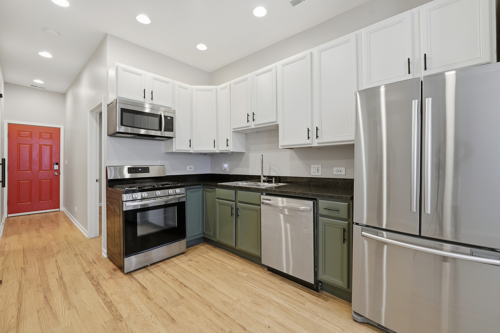 12736879 Property Photo 4
