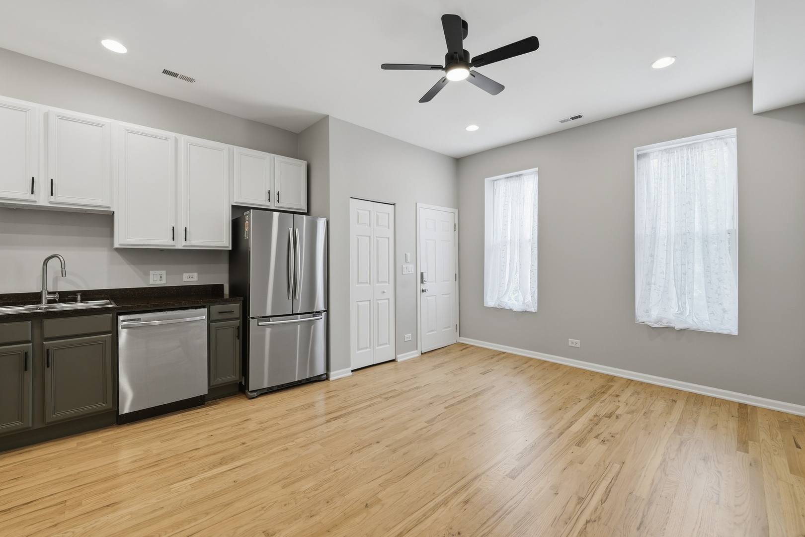 12736879 Property Photo 5