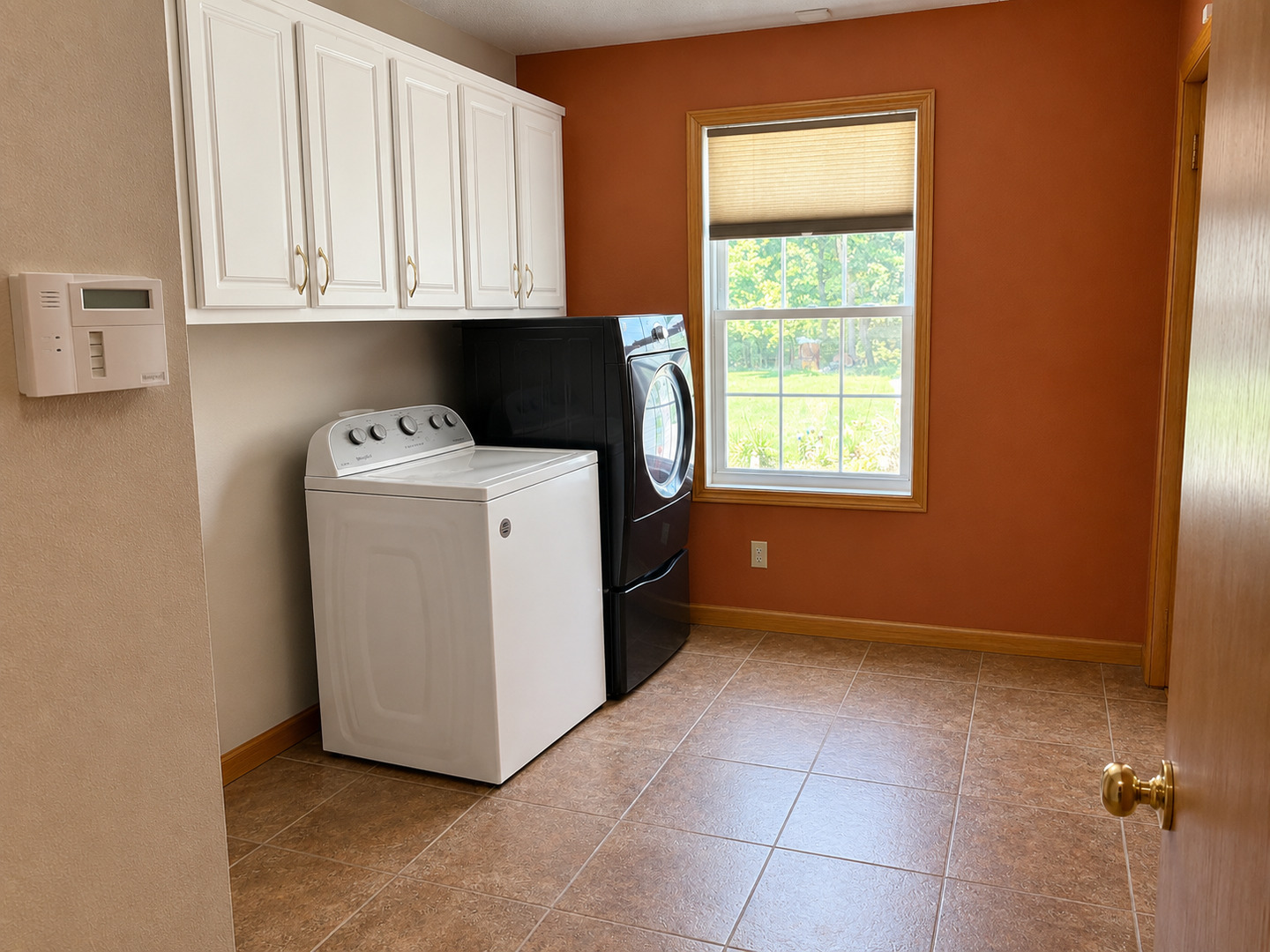 18205 Irvington Road Property Photo 12