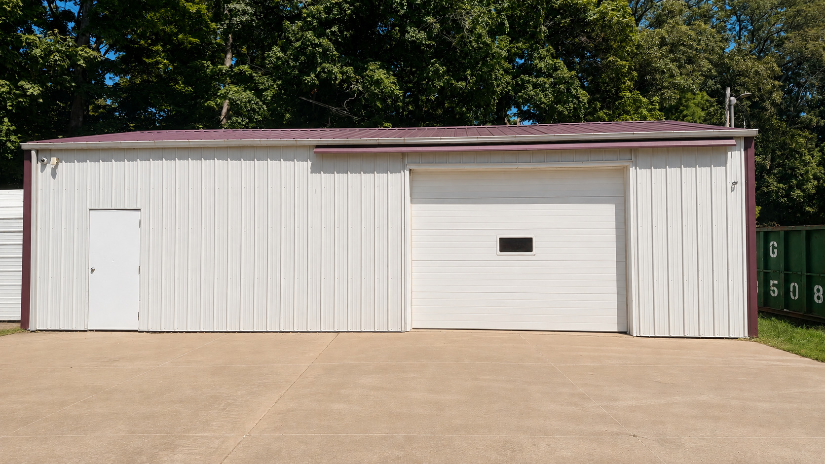 18205 Irvington Road Property Photo 17