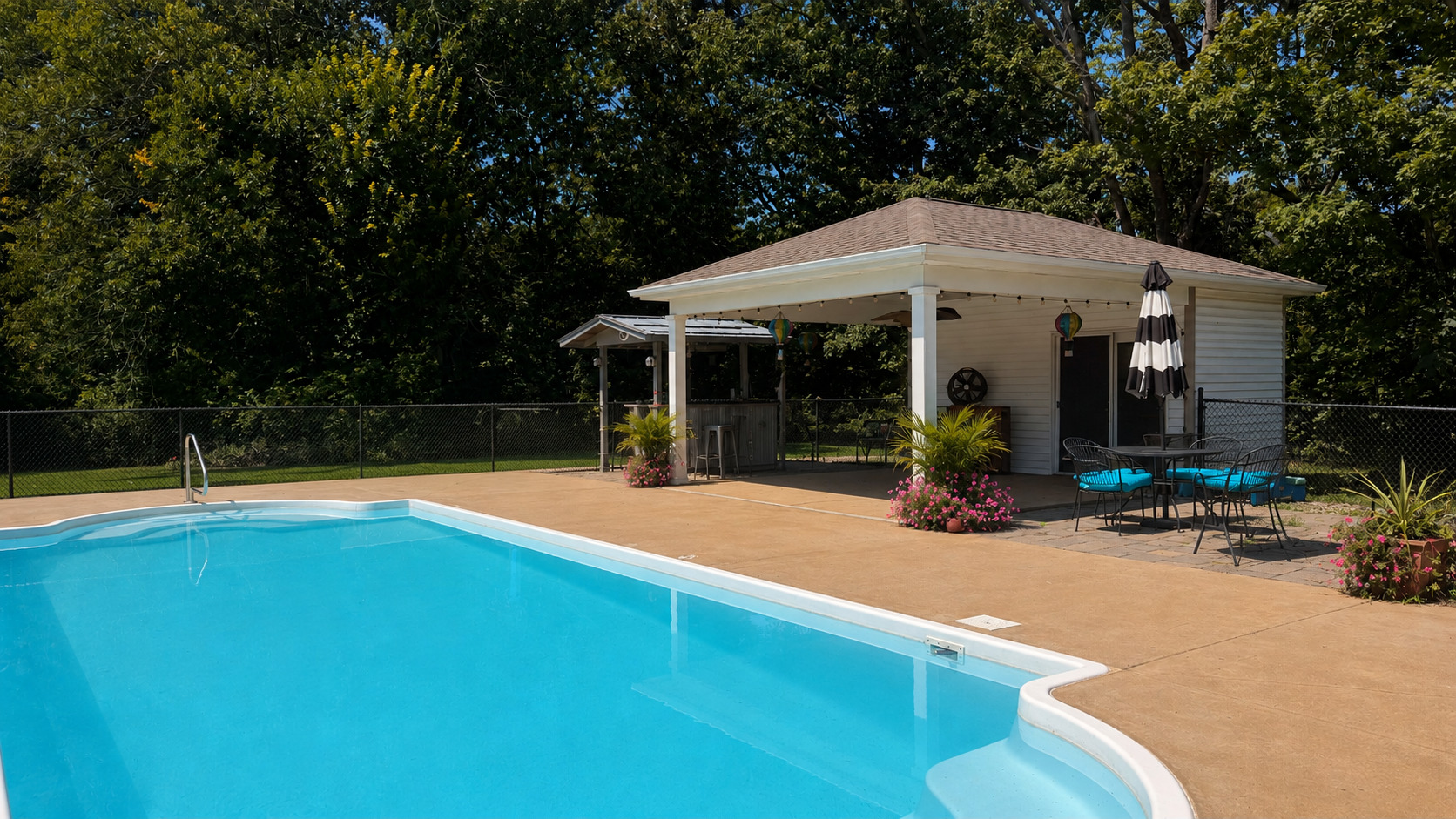 18205 Irvington Road Property Photo 19