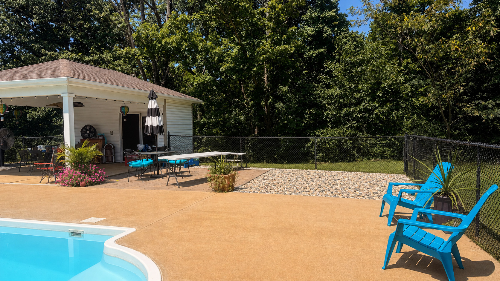 18205 Irvington Road Property Photo 20