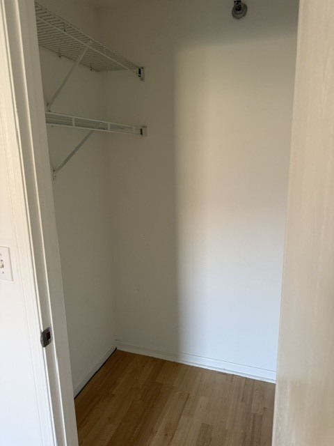 705 E Whispering Oaks Drive 705 Property Photo 10