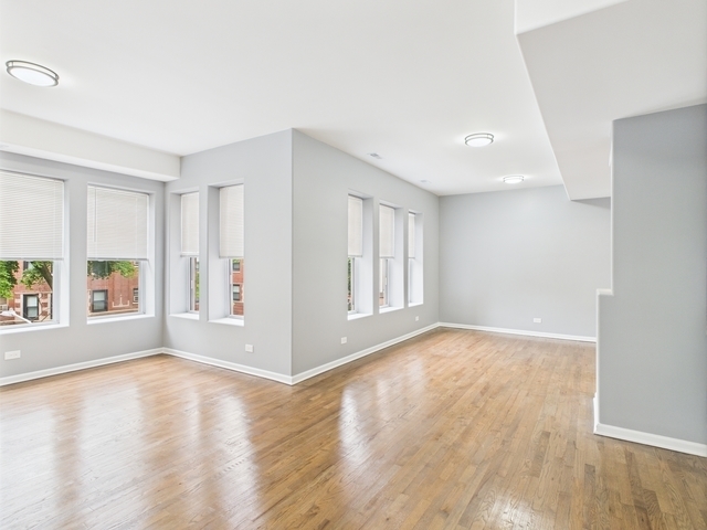 1729 E 67th Street 2e Property Photo 3