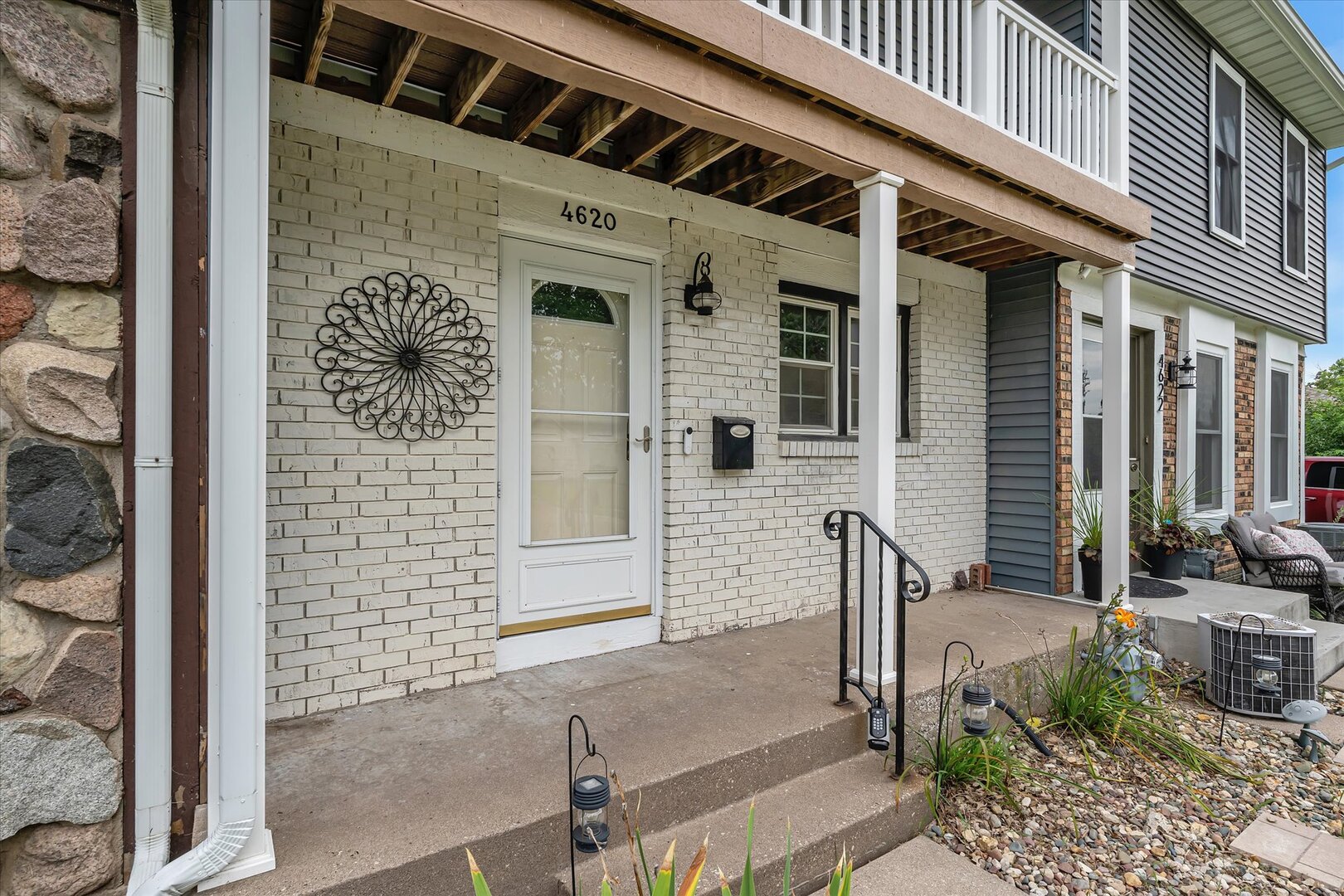 4620 Warren Street Property Photo 5